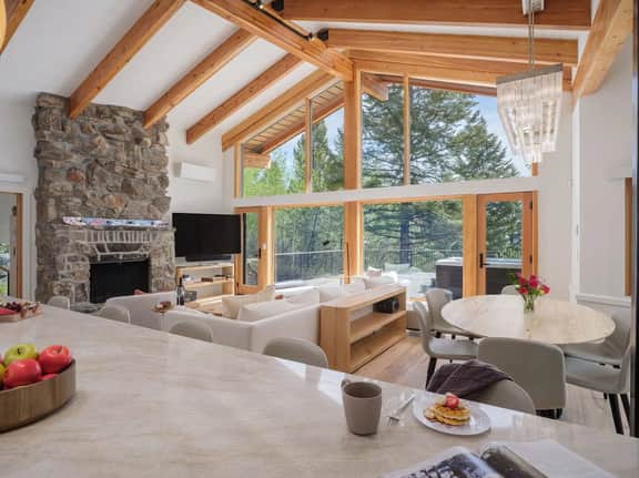 Summit Chalet - Image 3